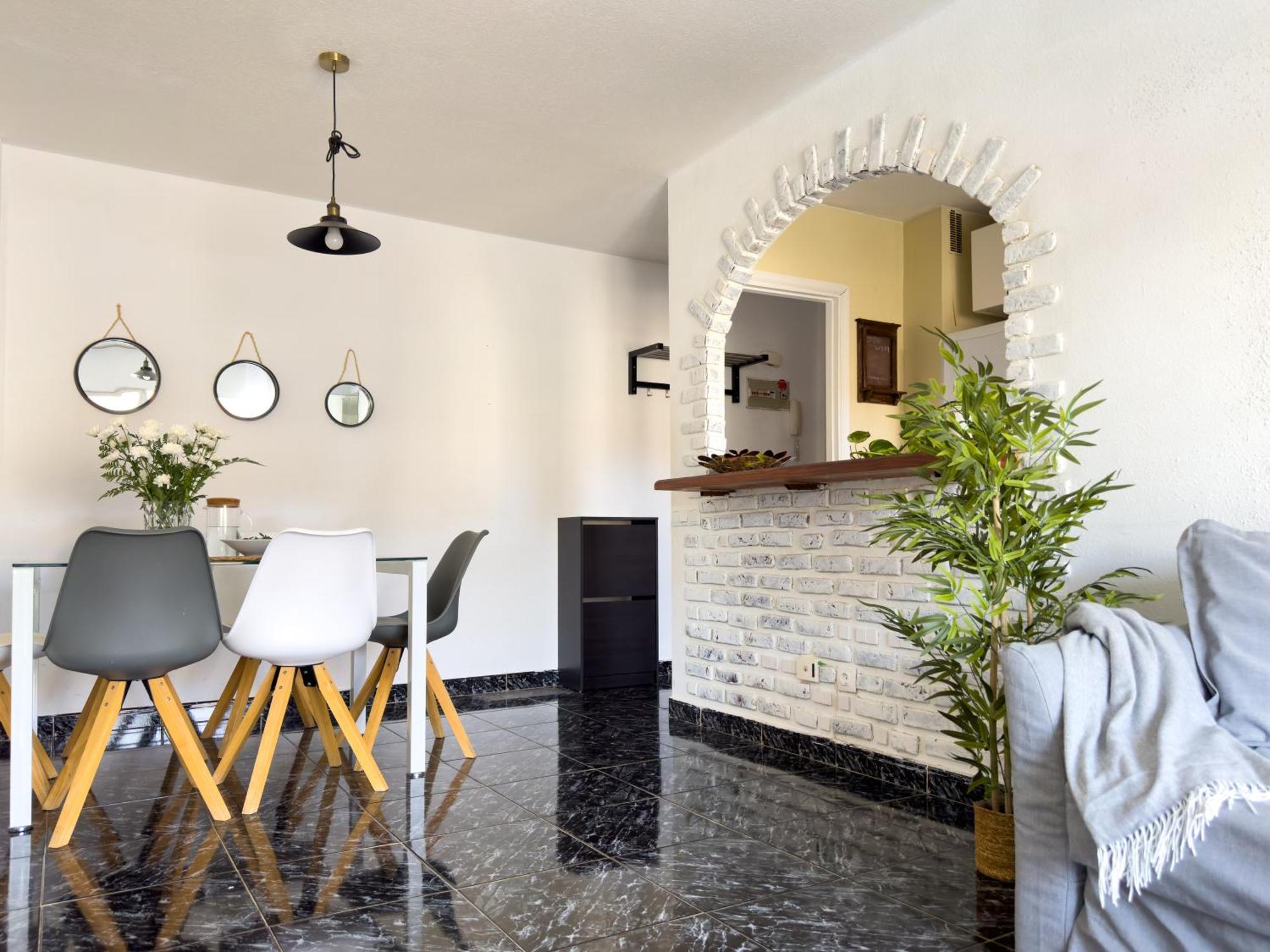 Amazing 3-Bedroom Apartment. Pool And Sea View! Los Cristianos  Luaran gambar