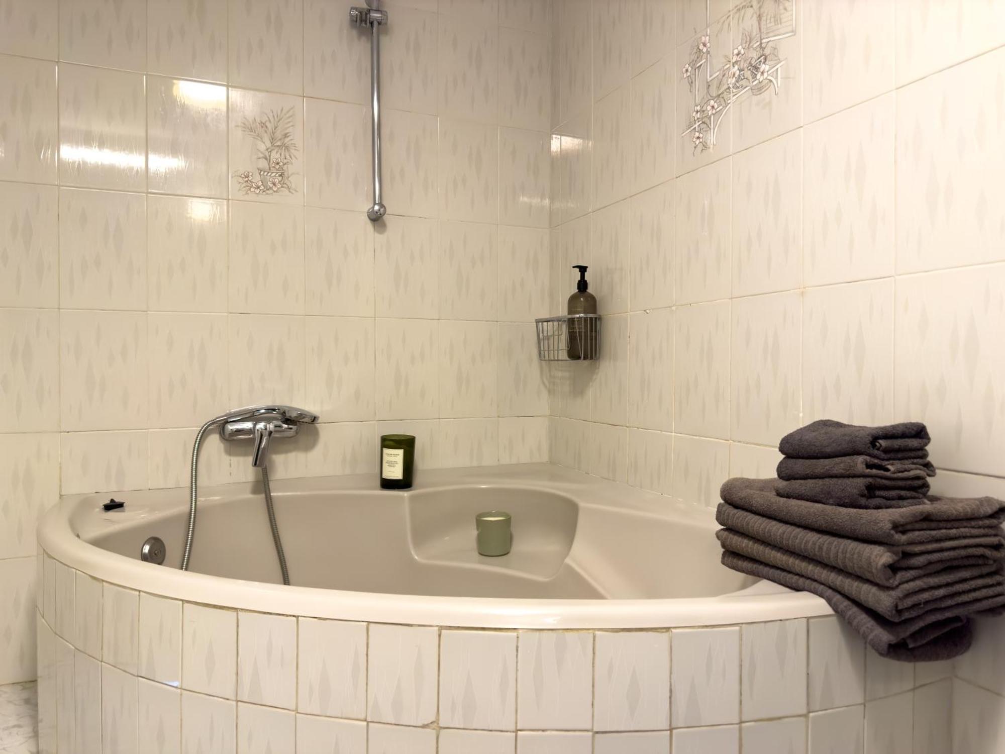 Amazing 3-Bedroom Apartment. Pool And Sea View! Los Cristianos  Luaran gambar