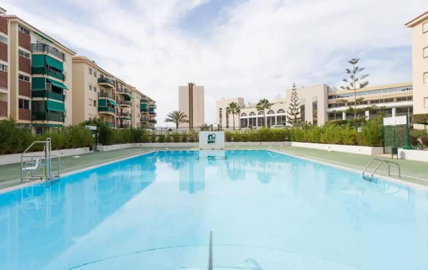 Amazing 3-Bedroom Apartment. Pool And Sea View! Los Cristianos  Luaran gambar